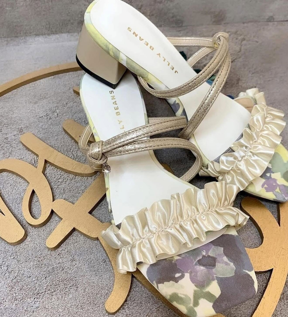 On Sale ❤️快閃⚡️$399/對 🇯🇵 新品 日本制 Jelly Beans 5cm 高涼鞋👡 125-37590