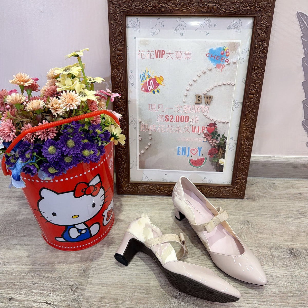 ❤️開心價$585 VIP$567 🇯🇵新品 日本製JELLY  BEANS 5cm 高踭鞋 125-61136 漆皮拼花紋布料 內包棉布好著 蝴蝶橡根搭帶好優雅 正常碼 淺灰色/粉紅色/黑/藍 4色入