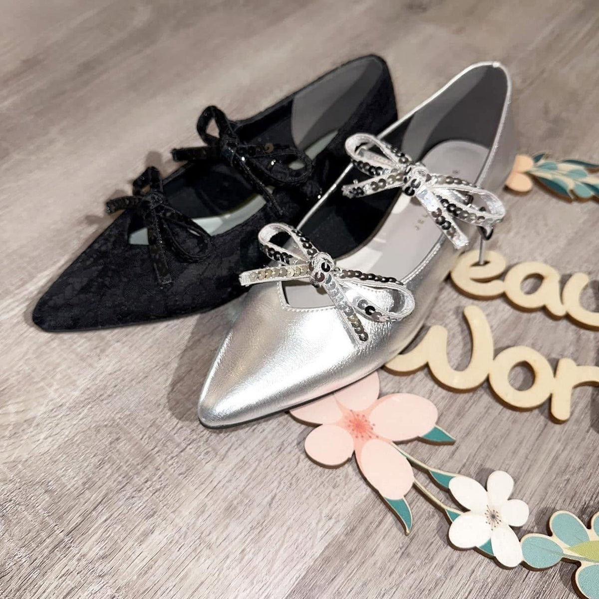 On Sale ❤️$500 VIP$480 🇯🇵1.5cm Jelly Beans  雙搭蝴蝶結🎀平底鞋 🥿 204-42996 正常碼