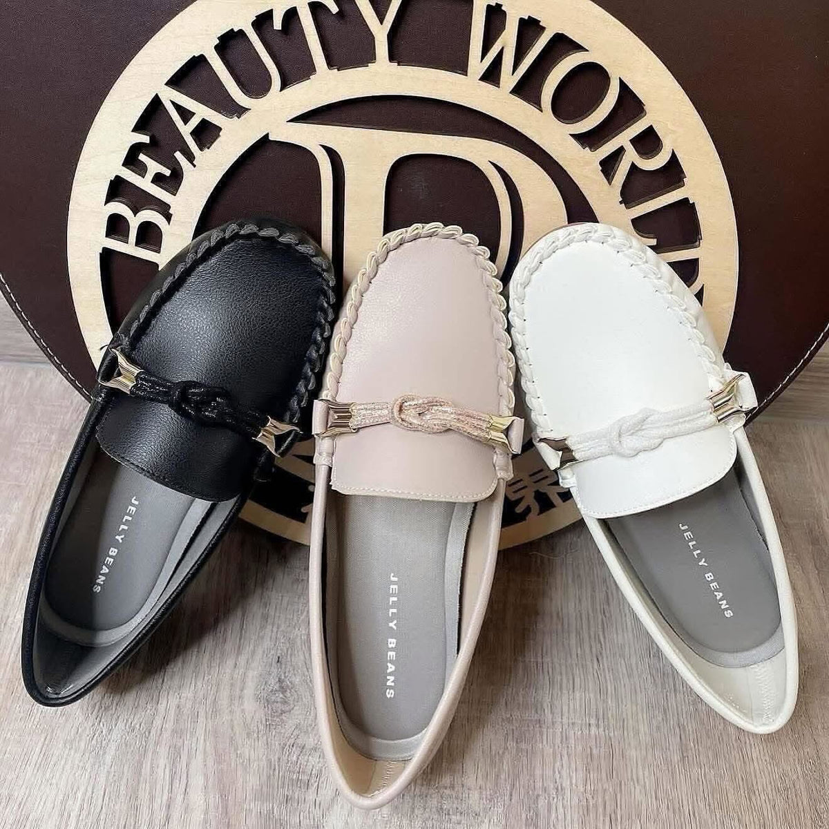 On Sale❤️$558 VIP$540🇯🇵 新品 日本制 Jelly Beans 2cm 平底鞋🥿 211-52321 黑/白/杏粉色