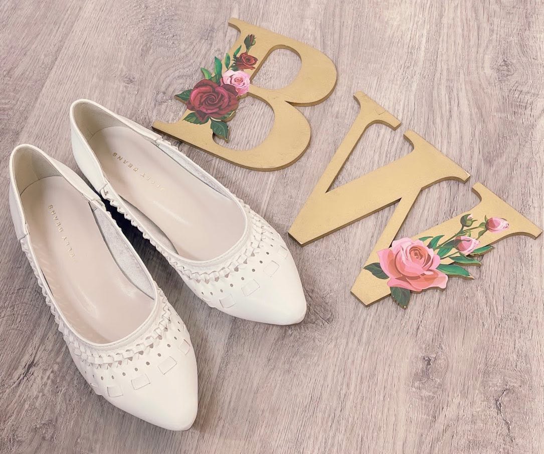 On Sale❤️$399 🇯🇵 新品 Jelly Beans 平底鞋🥿  215-52144 正常碼  杏/白2色入