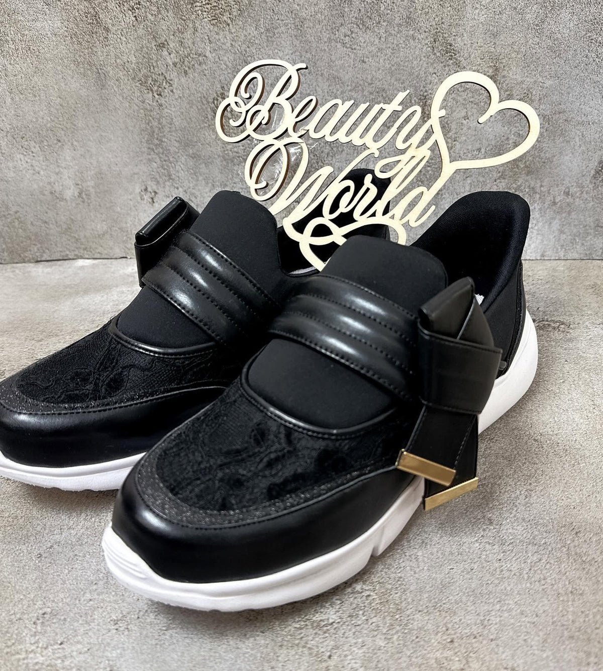 ❤️$399 VIP$380 🇯🇵新品 JELLY BEAMS 4cm高厚底休閒鞋 內包棉布好舒服 蝴蝶結可拆  合成皮拼喱士再加幼閃邊 呢款偏大 215-56181 米/黑/杏3色入