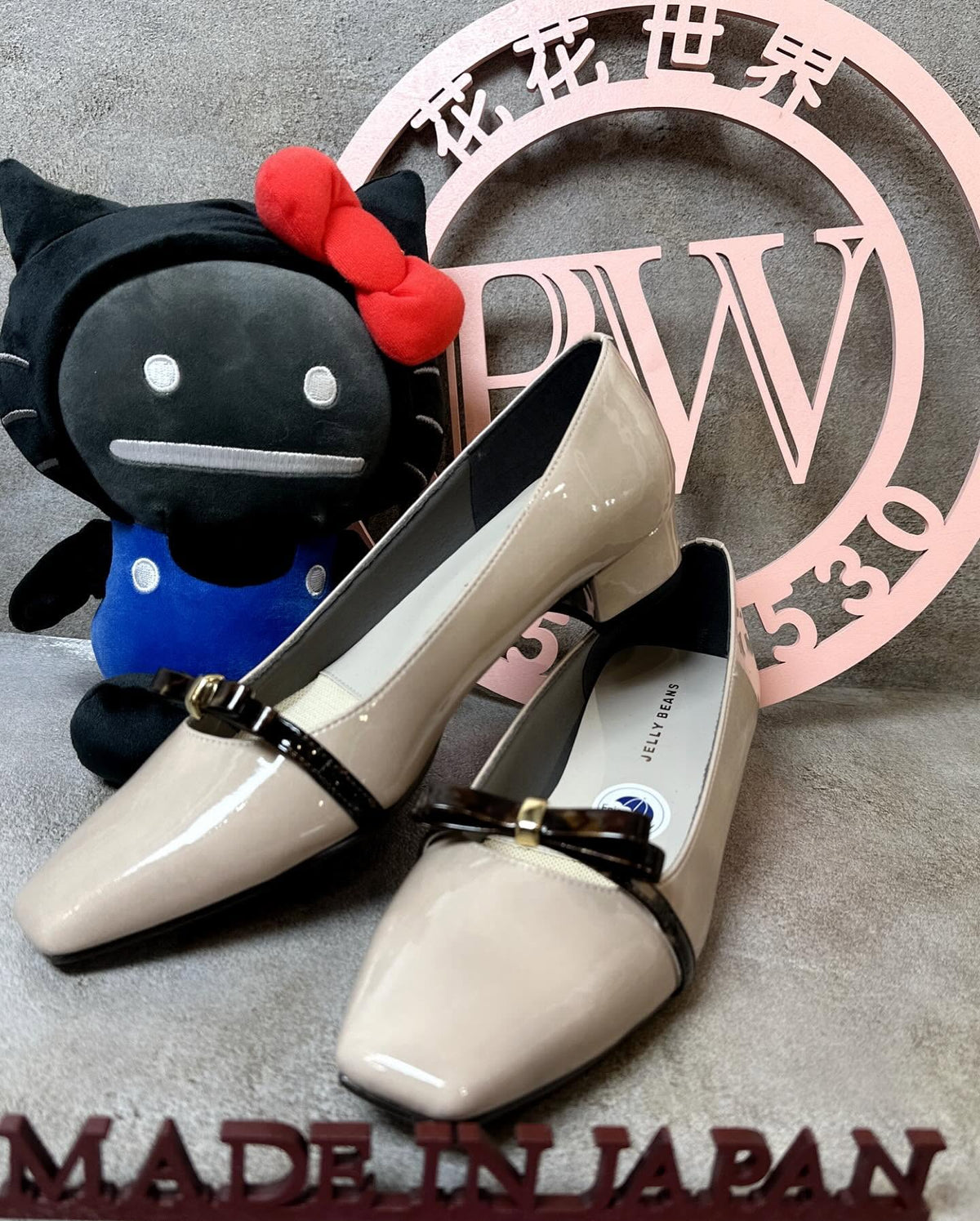 ❤️$650 VIP$630 🇯🇵 JELLY BEANS 3cm 高晴雨鞋 325-59134 漆皮小方頭 綴蝴蝶結 杏/黑 2色入