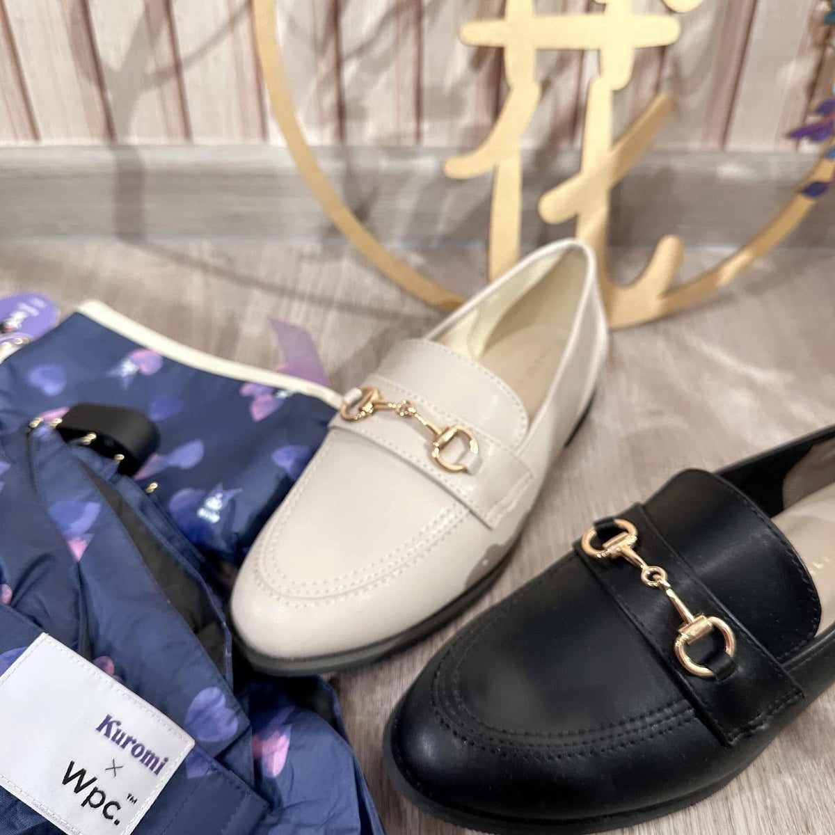 On Sale $450 VIP$430 🇯🇵 Jelly Beans ☔️☀️🌦️晴雨兩著鞋款 1.5cm高 防跣鞋底415-10100米白/黑 2色入