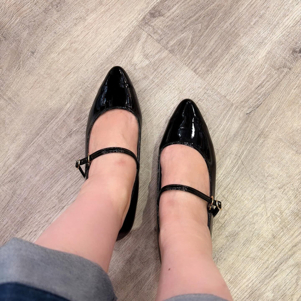 ❤️$590 VIP$570 🇯🇵 新品 日本製 Pied du lapan 2cm高底鞋 508412B 黑/杏2色入 正常碼