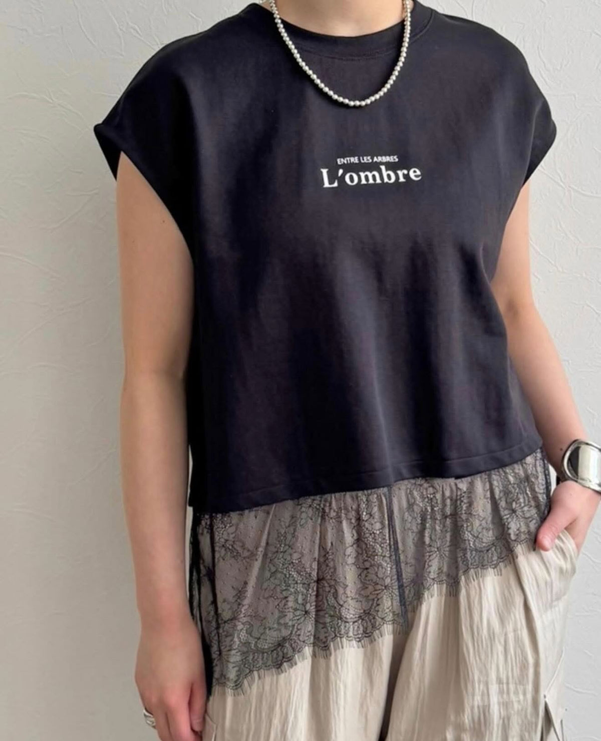 ❤️$370 VIP$350 🇯🇵 新品 Eimee Law 薄棉料上衣 52332 黑/白/啡3色入