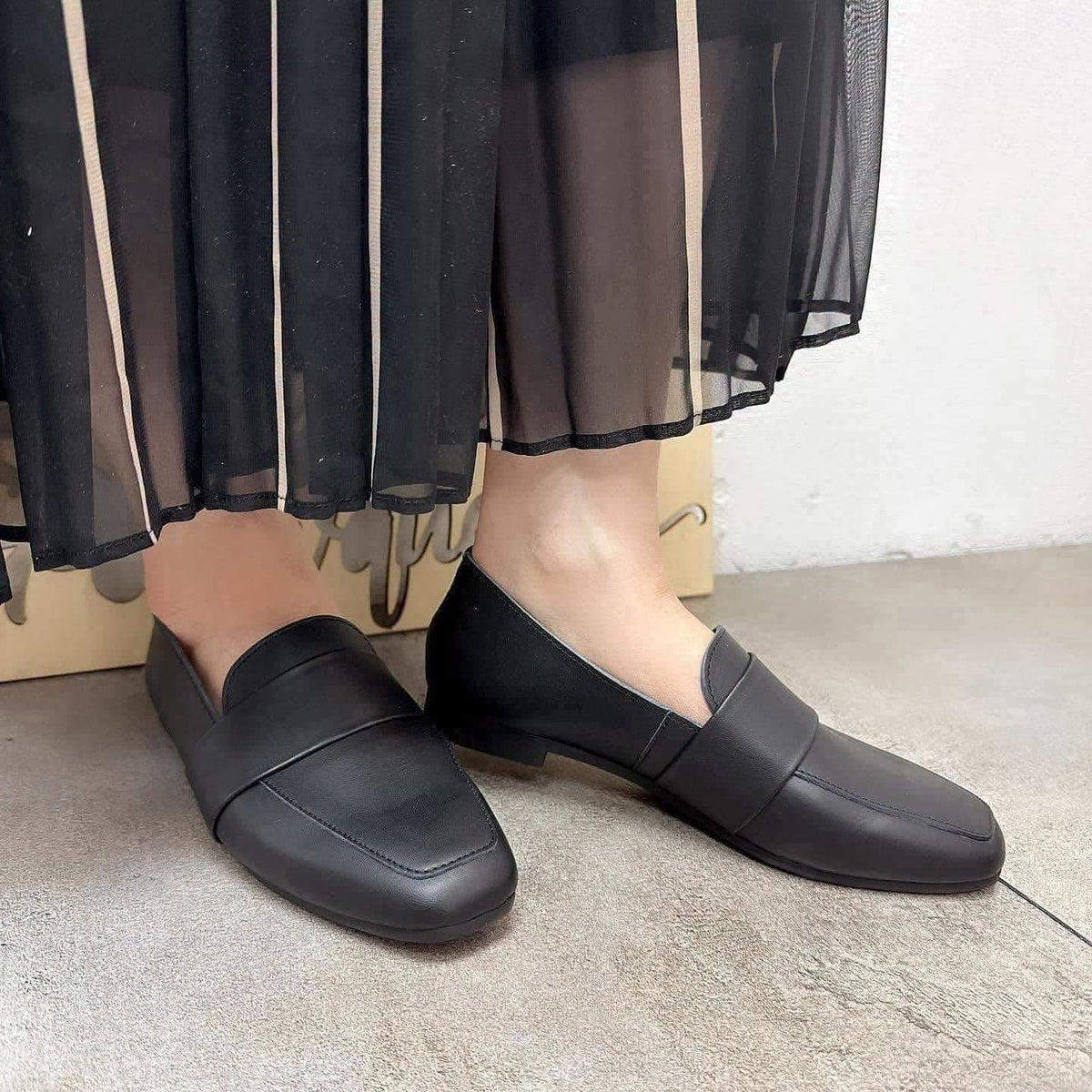 $650 🇯🇵 新品 日本制 Recipe 真皮鞋 RP-278 1cm 高 生膠底 軟皮好著 白/黑2色入 正常碼